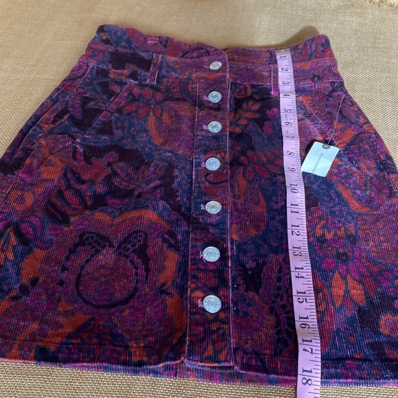 NWT Anthropologie Pilcro Floral Corduroy Button Front Mini Skirt - Picture 10 of 14